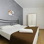 Etnapartment 4