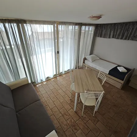 Etnapartment 4