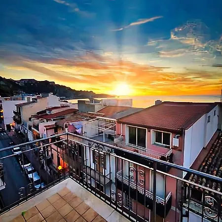Etnapartment 4 *
