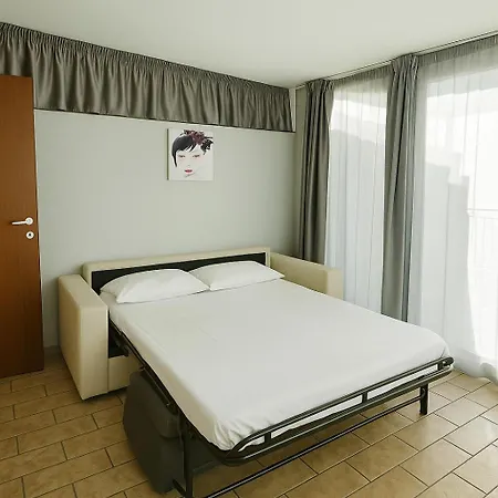 Etnapartment 4 * Giardini Naxos